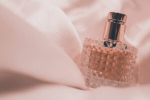 header-perfume